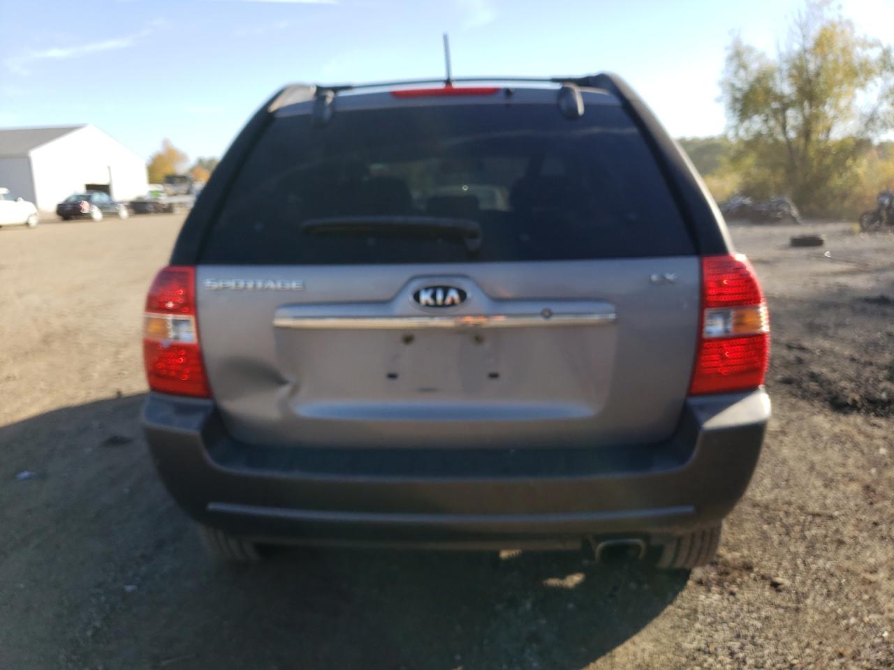 2008 Kia Sportage Lx VIN: KNDJF724687501523 Lot: 77537604