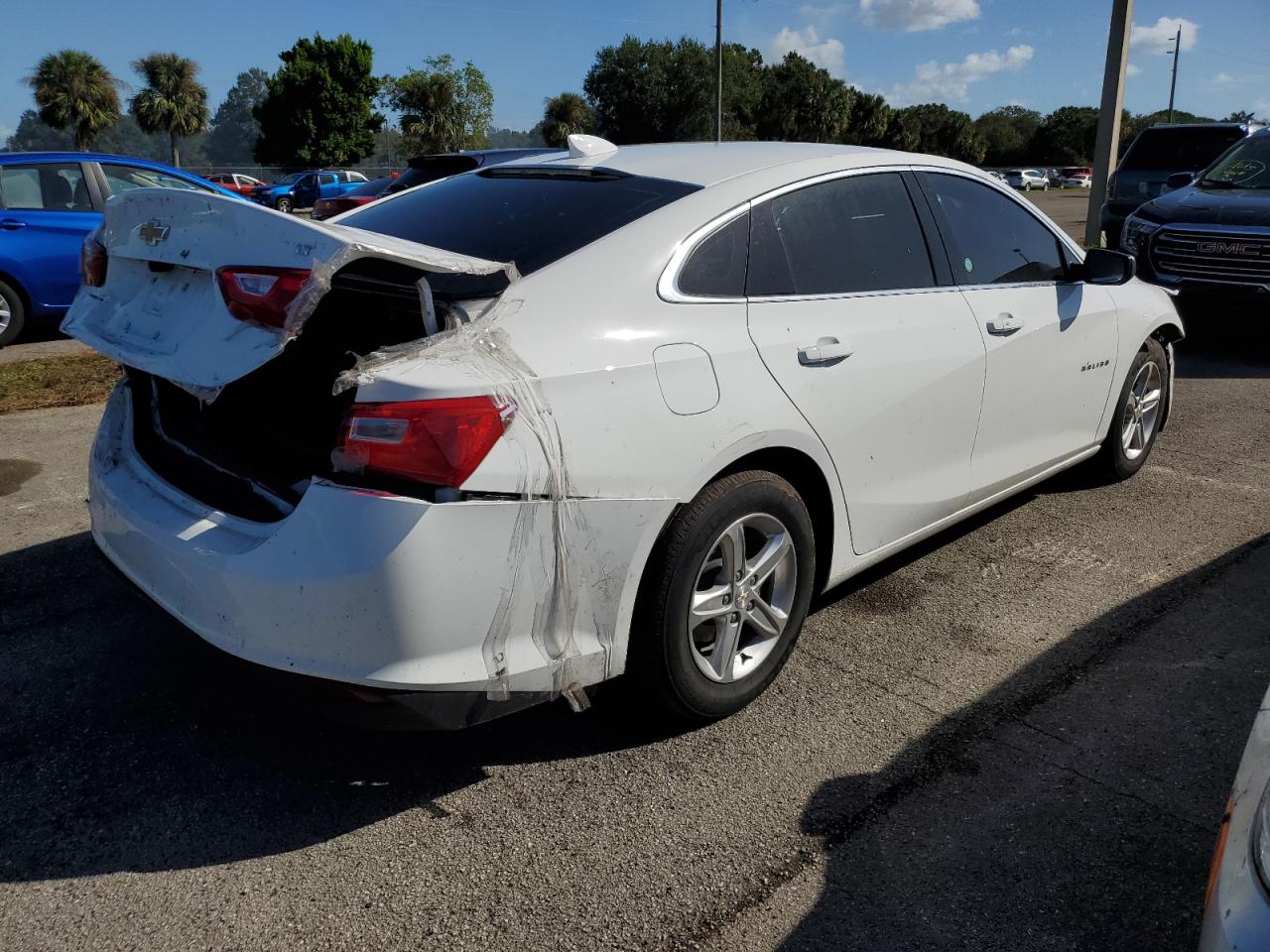 VIN 1G1ZD5ST3PF200452 2023 CHEVROLET MALIBU no.3