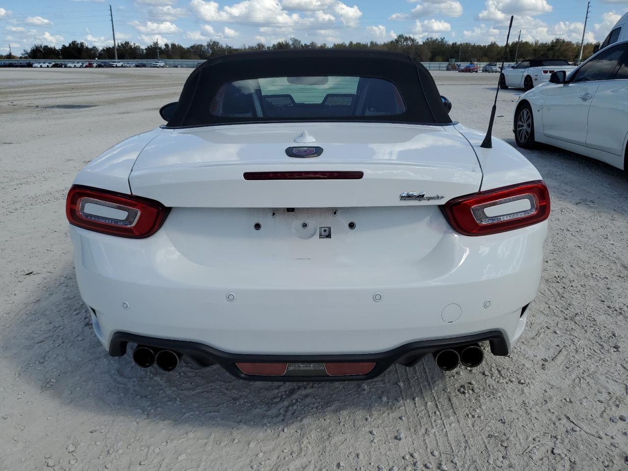 2019 Fiat 124 Spider Classica VIN: JC1NFAEK4K0140976 Lot: 77695824