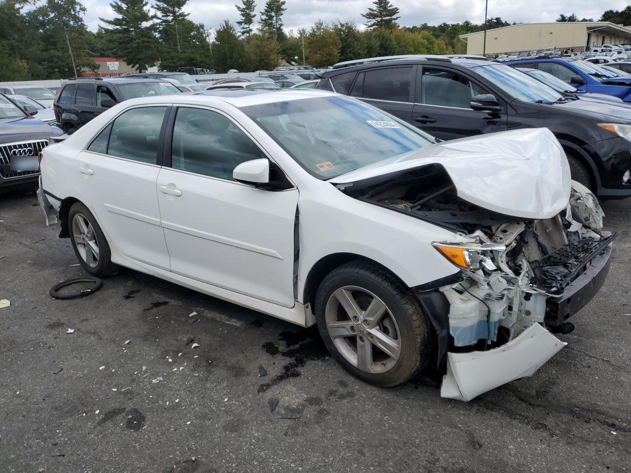 2013 Toyota Camry - Image 4