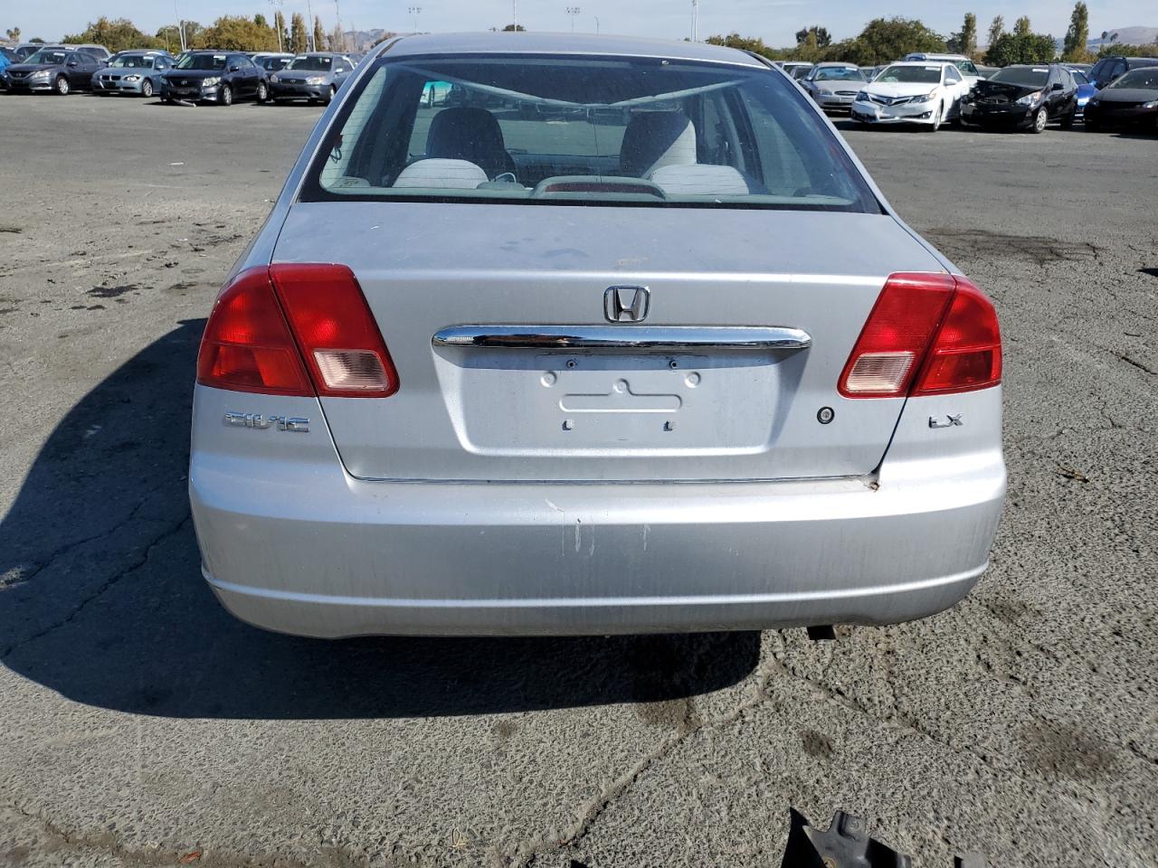 2HGES16562H605066 2002 Honda Civic Lx