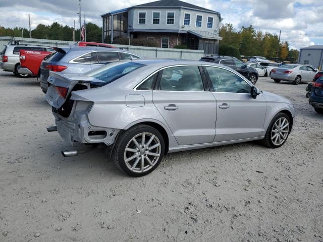 Sedans AUDI A3 2015 Srebrny