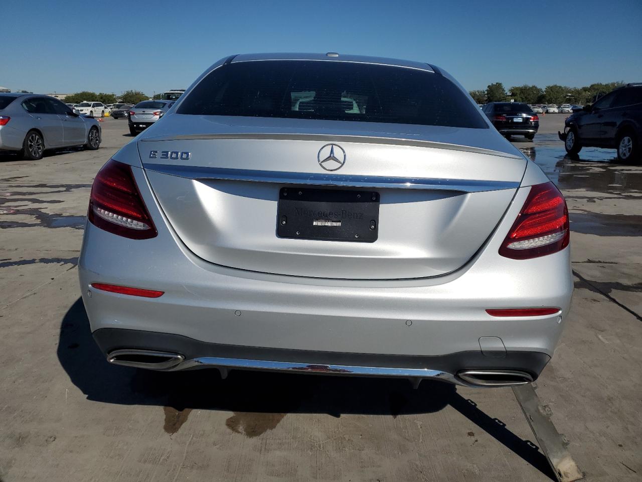 2017 Mercedes-Benz E 300 VIN: WDDZF4JB9HA084151 Lot: 76276084