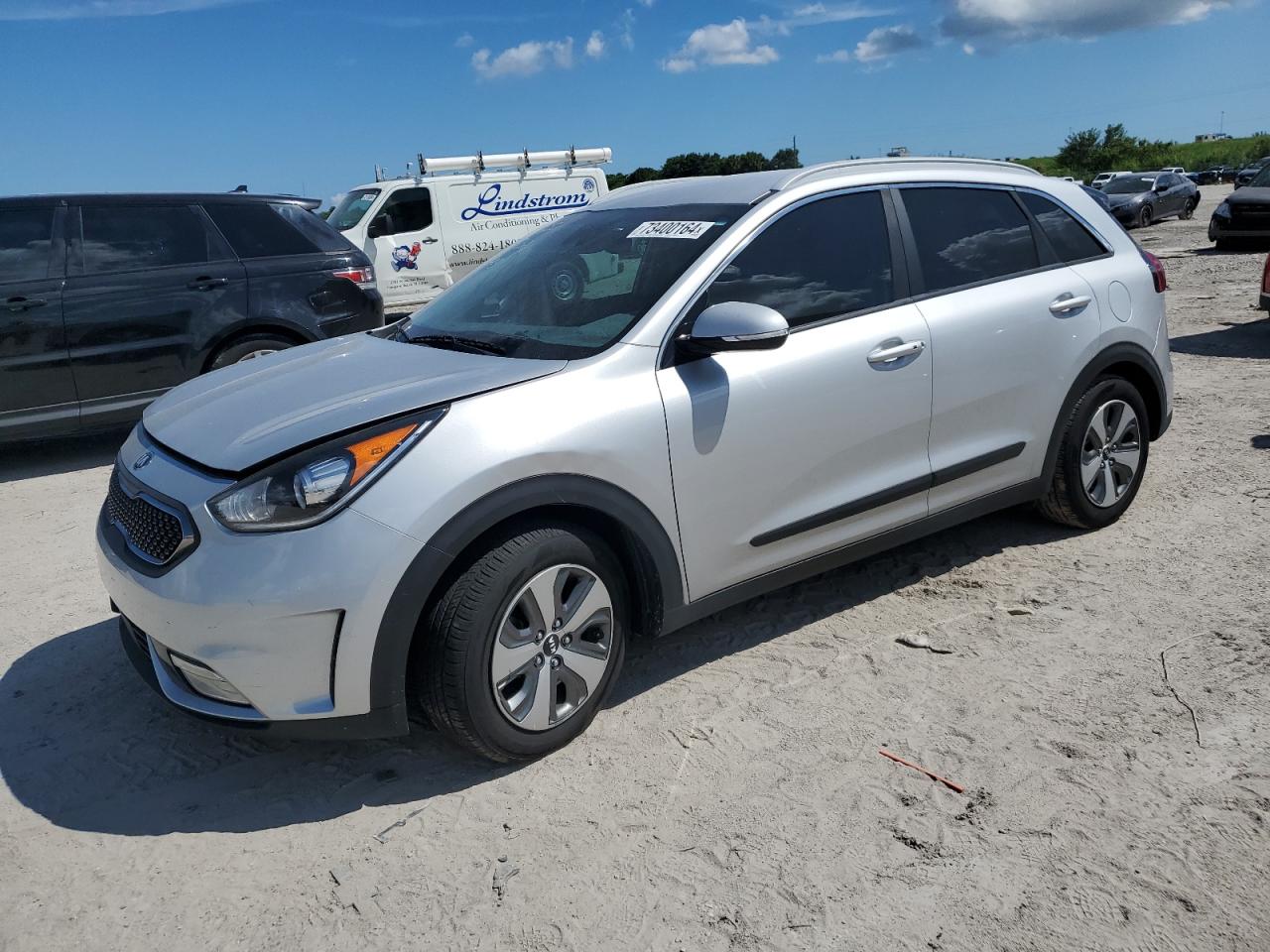 KNDCC3LC0K5231885 2019 KIA NIRO - Image 1