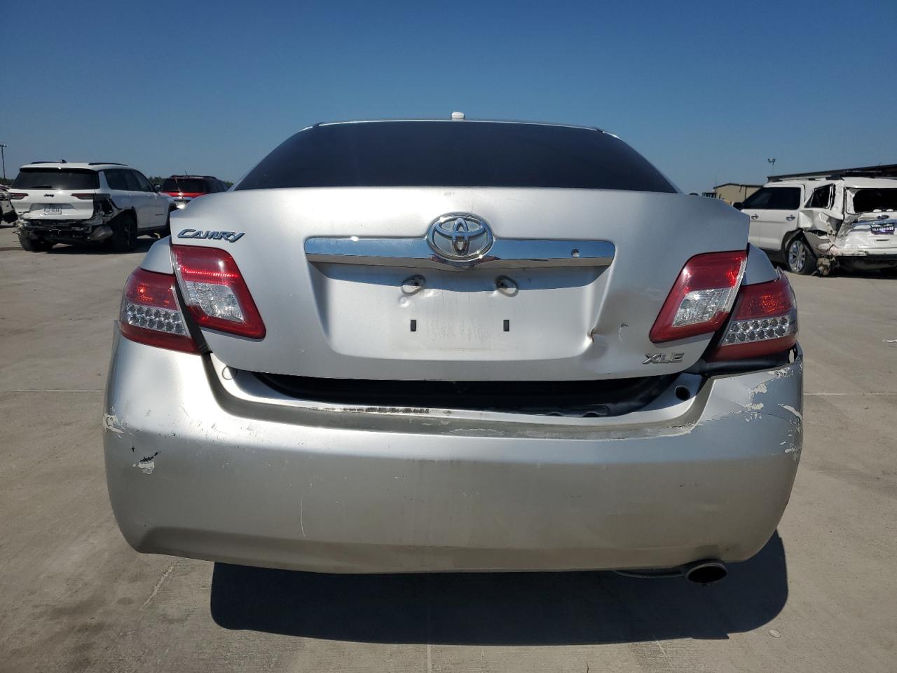 2010 Toyota Camry Base VIN: 4T1BF3EK5AU044469 Lot: 74704014