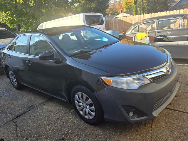 2014 Toyota Camry L იყიდება North Billerica-ში, MA - Normal Wear