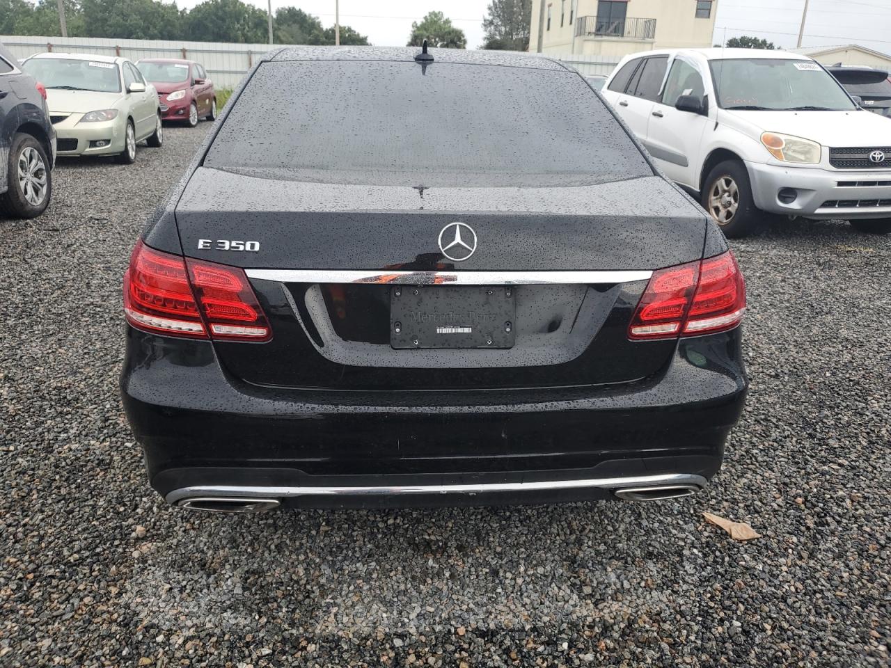 2016 Mercedes-Benz E 350 VIN: WDDHF5KBXGB240805 Lot: 74608484