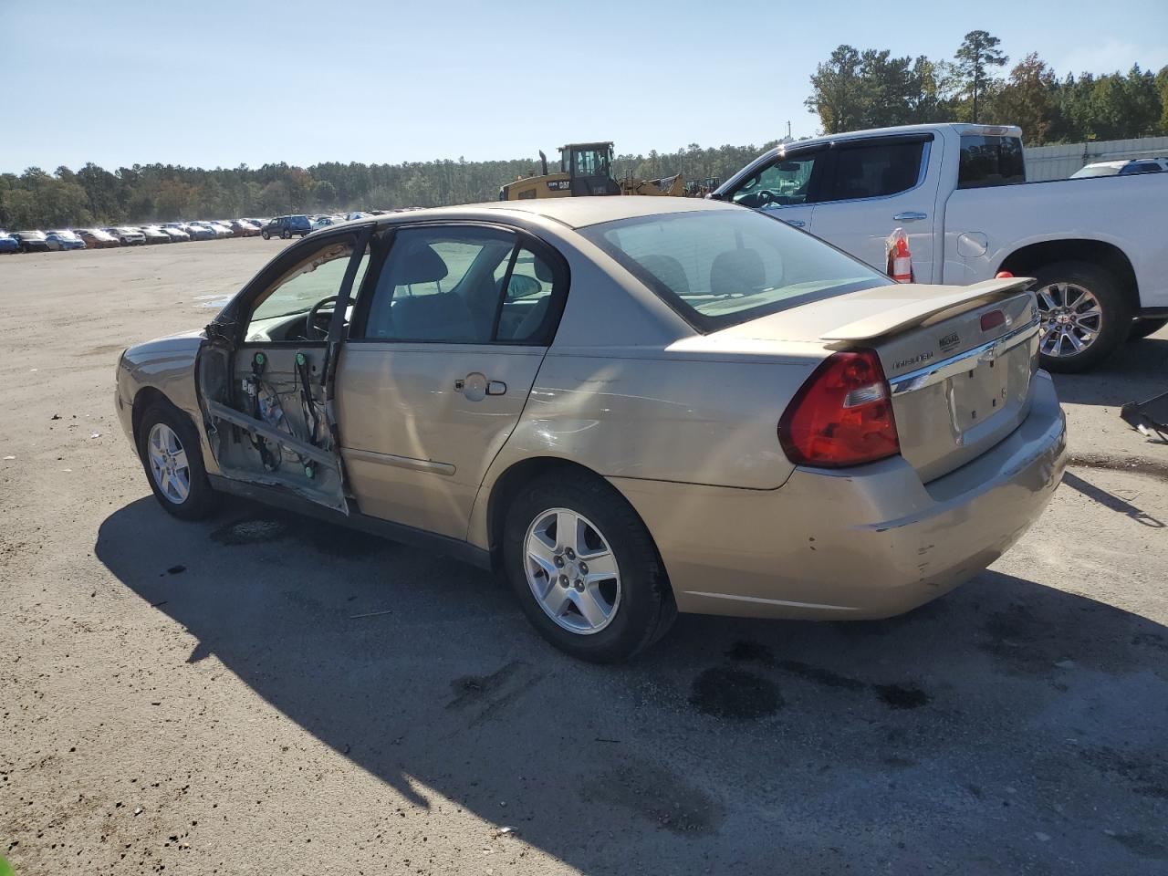 2004 Chevrolet Malibu - Image 2