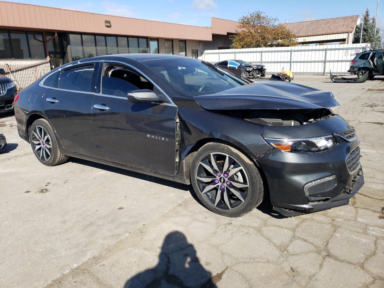 2016 Chevrolet Malibu - Image 4
