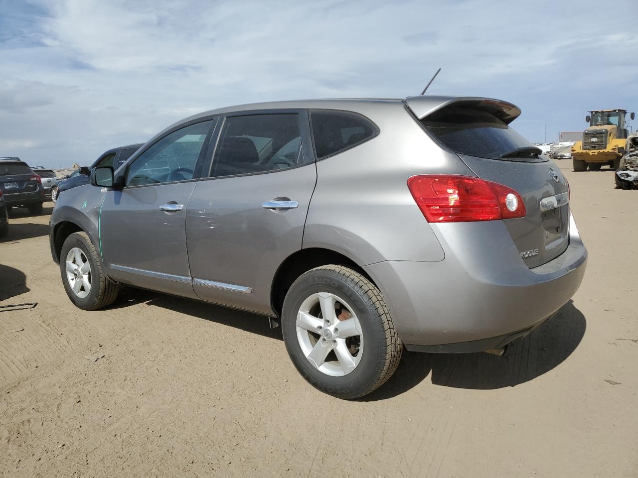 2012 Nissan Rogue - Image 2