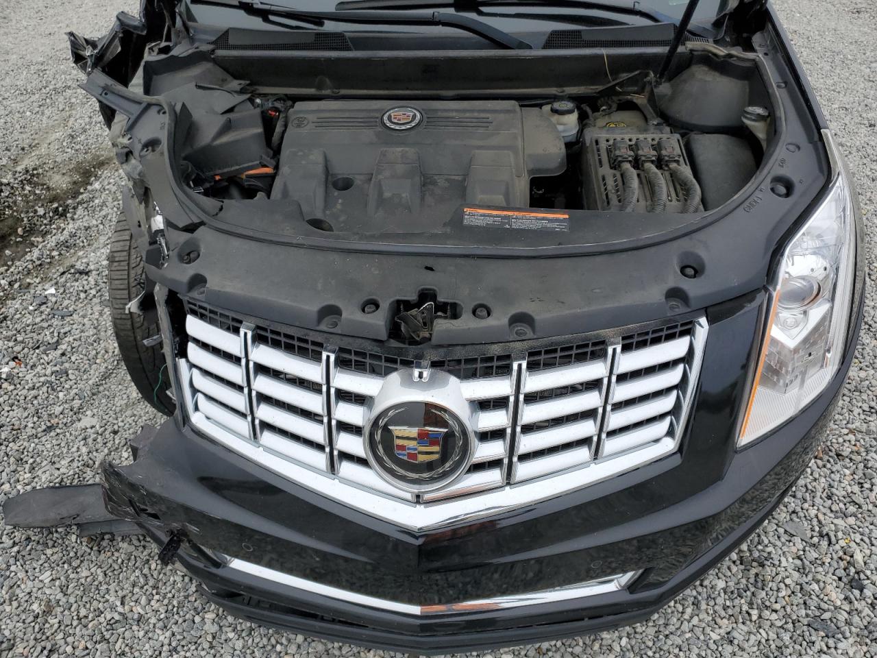 2016 Cadillac SRX - Image 13