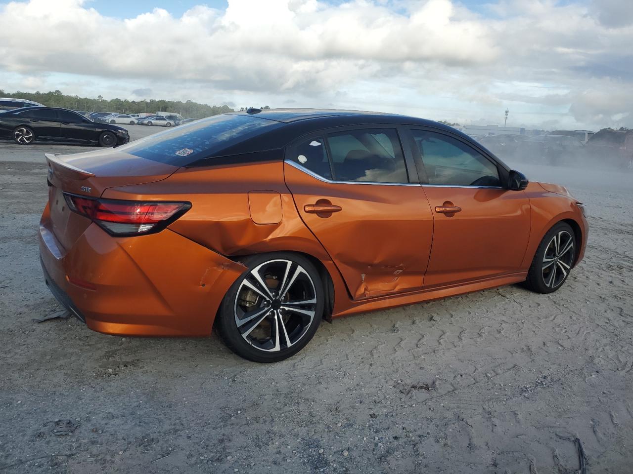 2021 Nissan Sentra - Image 3