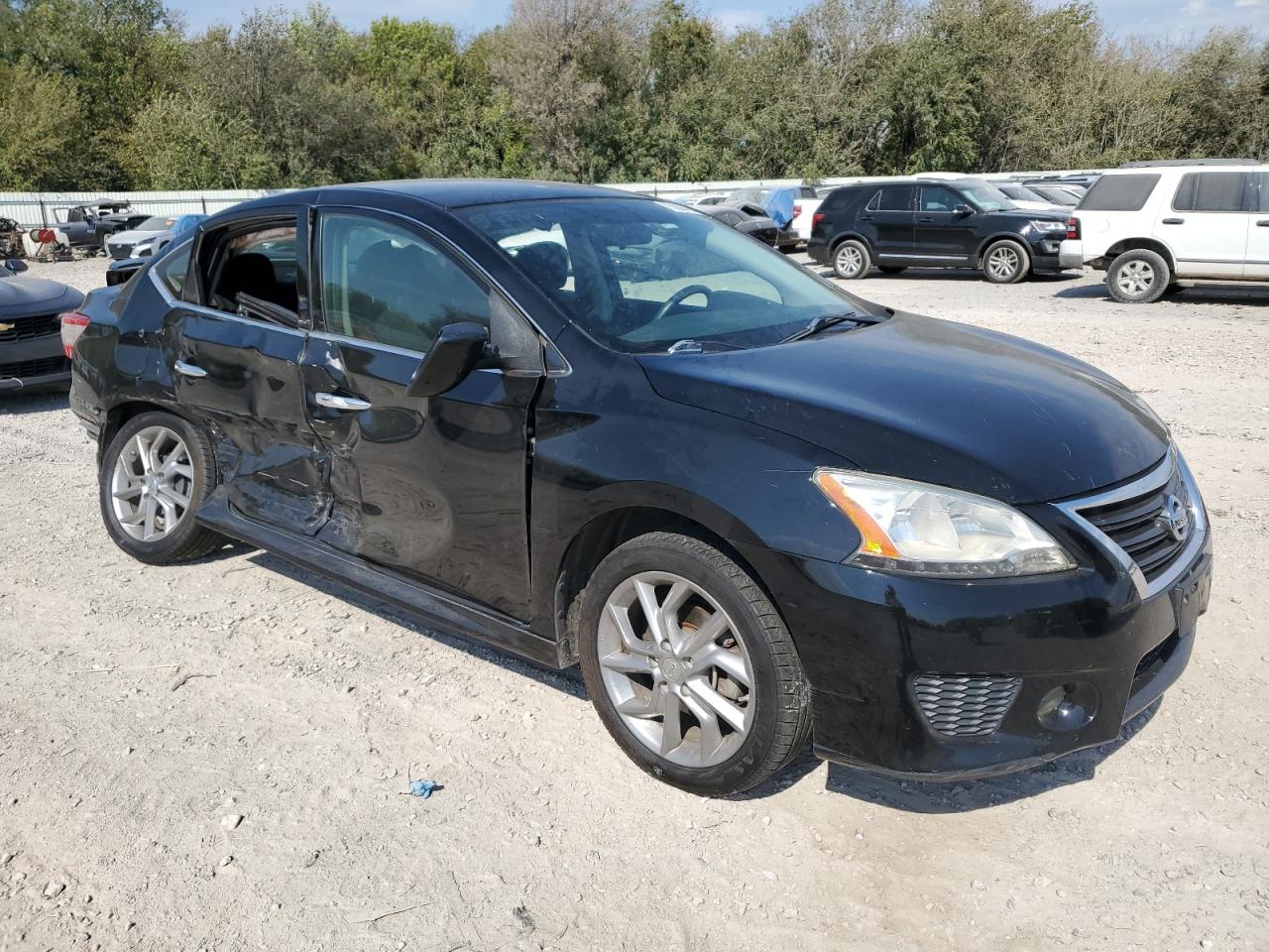 2014 Nissan Sentra - Image 4