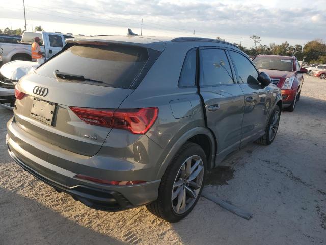  AUDI Q3 2022 Серый