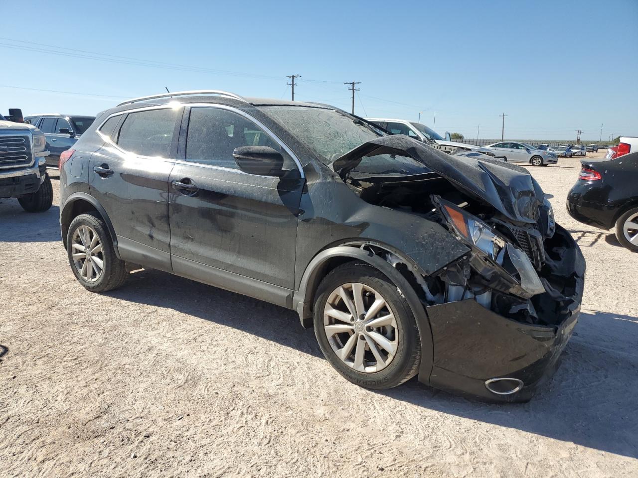 2018 Nissan Rogue - Image 4