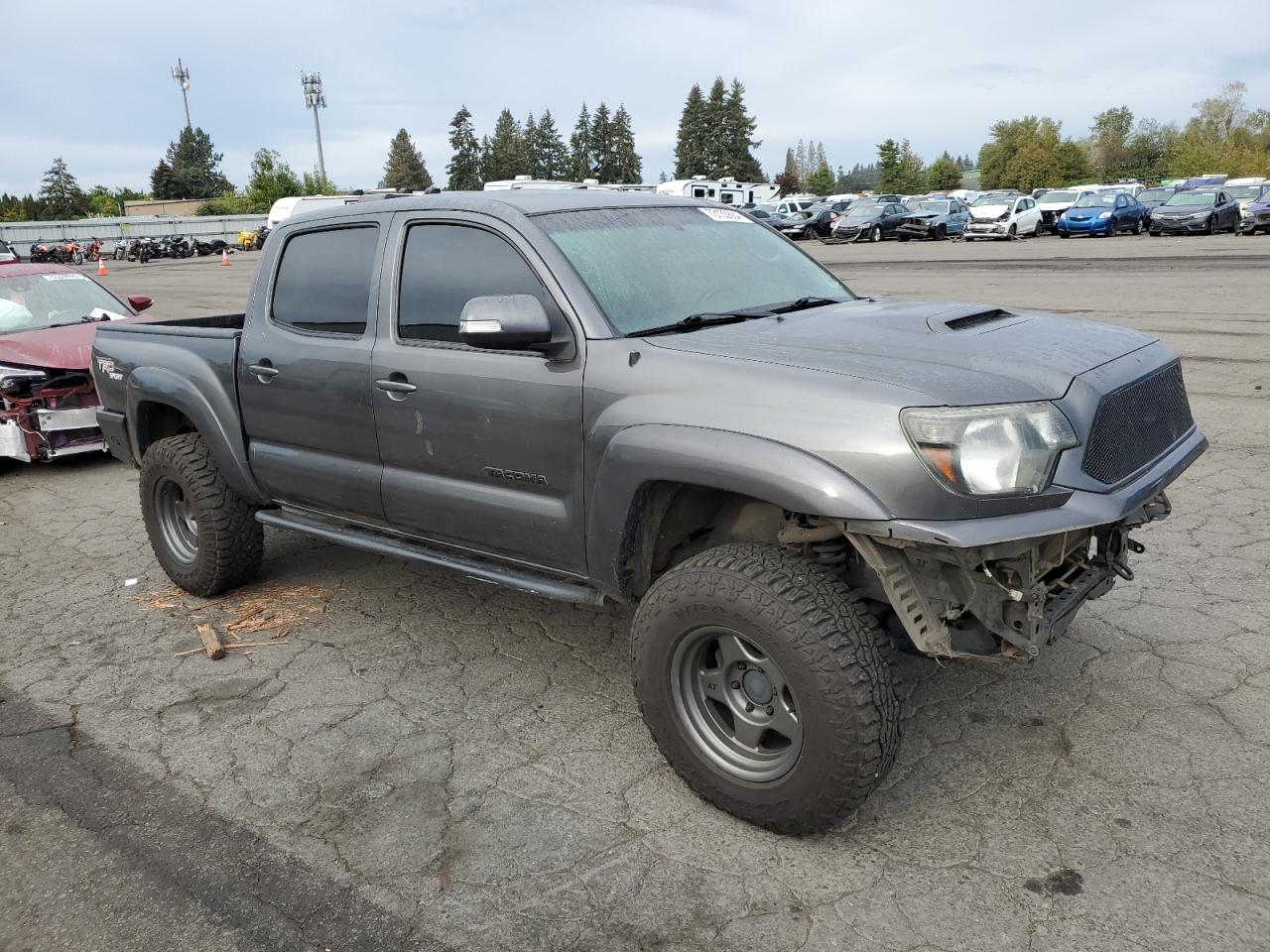 VIN 3TMLU4EN8DM115879 2013 TOYOTA TACOMA no.4