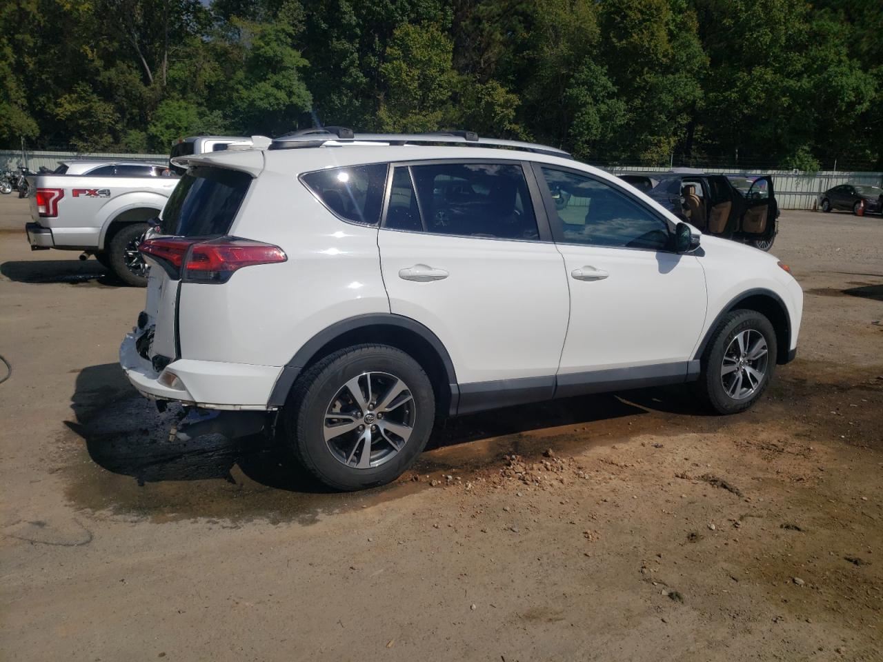 2016 Toyota Rav4 Xle VIN: 2T3WFREV2GW259421 Lot: 73524294