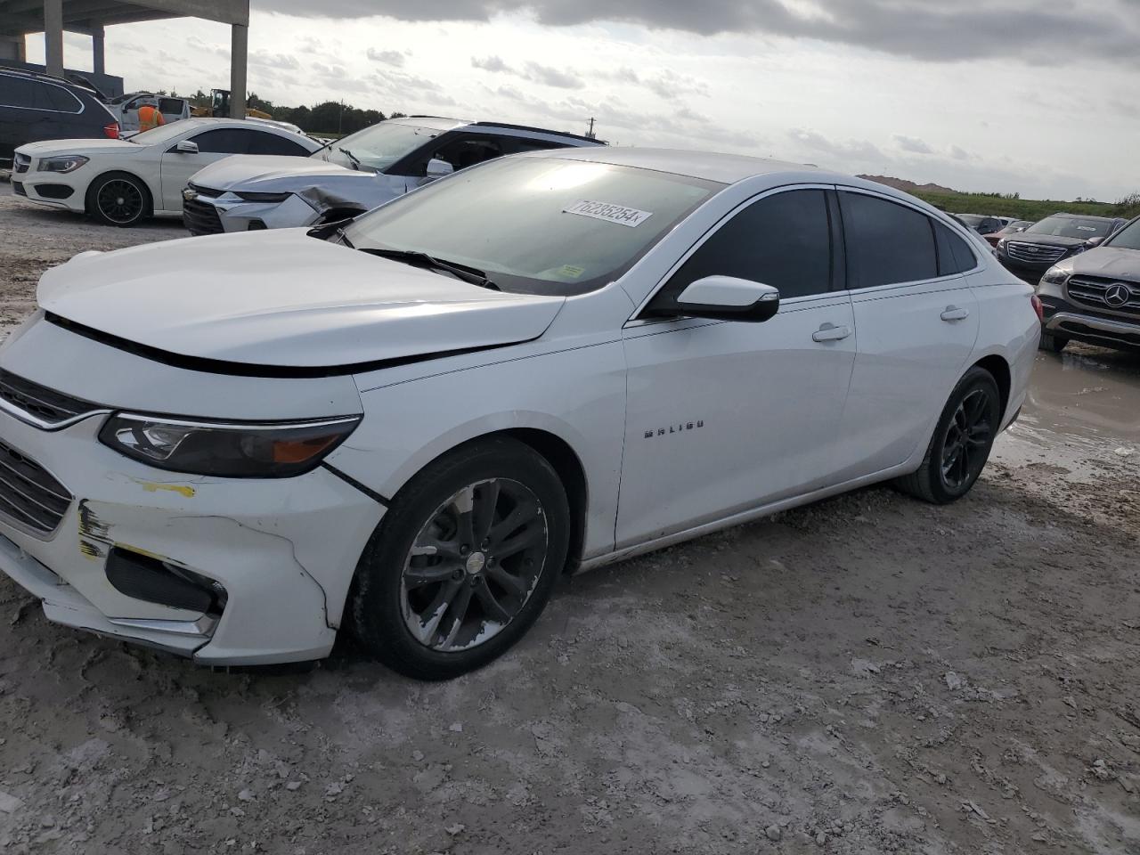 2018 Chevrolet Malibu Lt VIN: 1G1ZD5ST7JF213017 Lot: 76235254