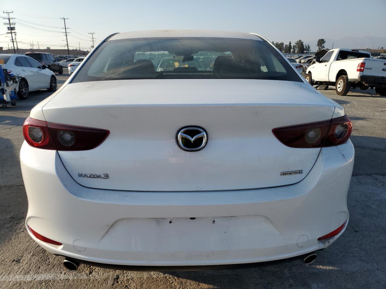 2024 Mazda 3 Preferred VIN: 3MZBPACM1RM424481 Lot: 76043204