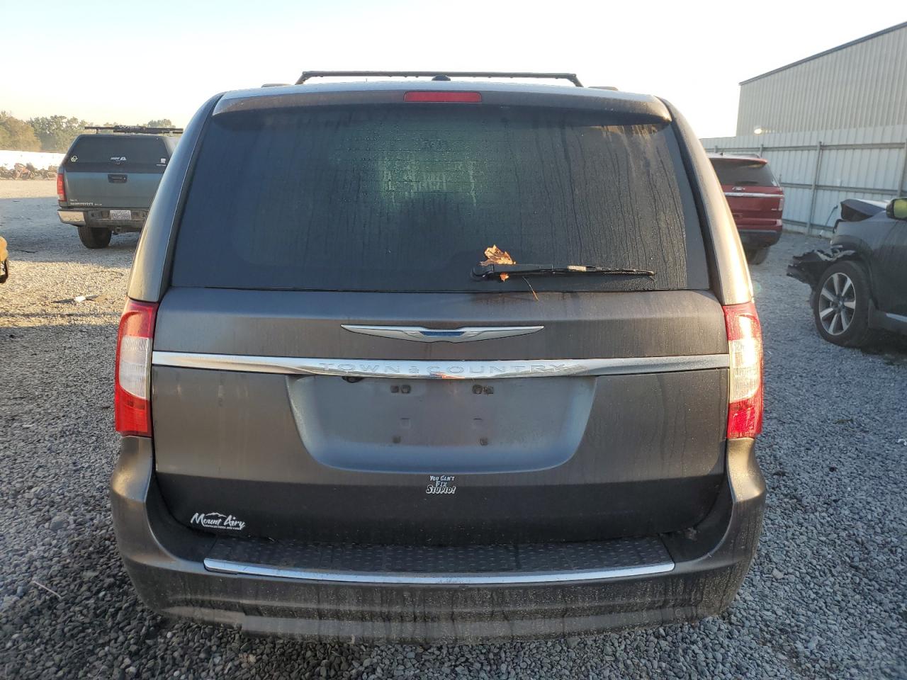 2C4RC1CGXGR222915 2016 Chrysler Town & Country Touring L