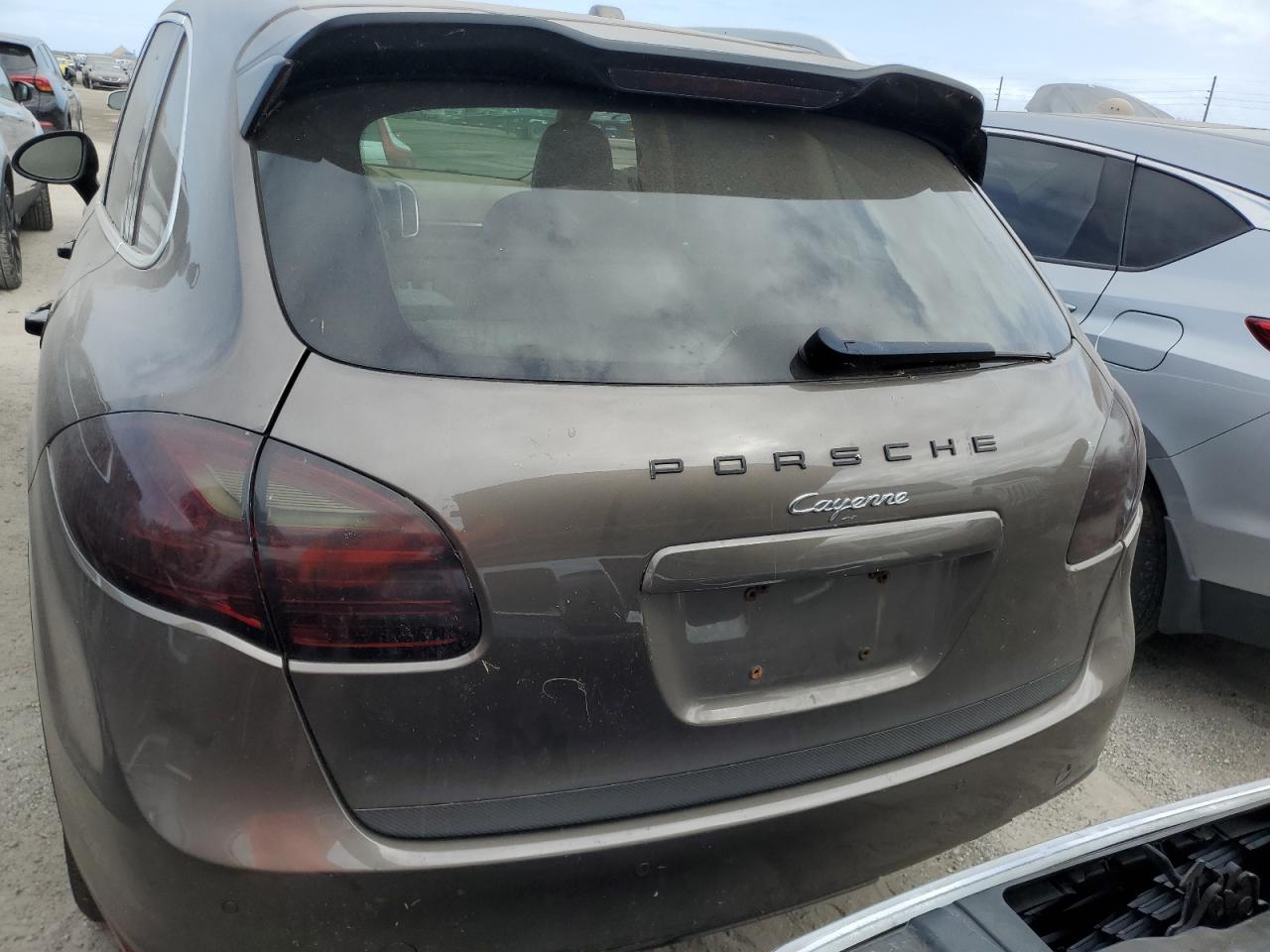 2014 Porsche Cayenne VIN: WP1AA2A28ELA03911 Lot: 74394464