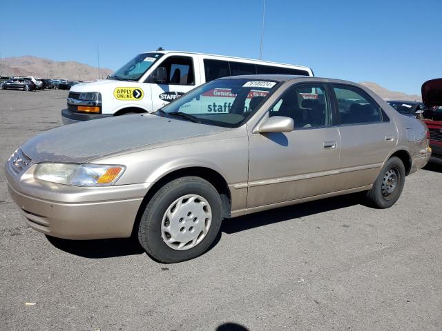 1998 Toyota Camry Ce للبيع في North Las Vegas، NV - Rear End