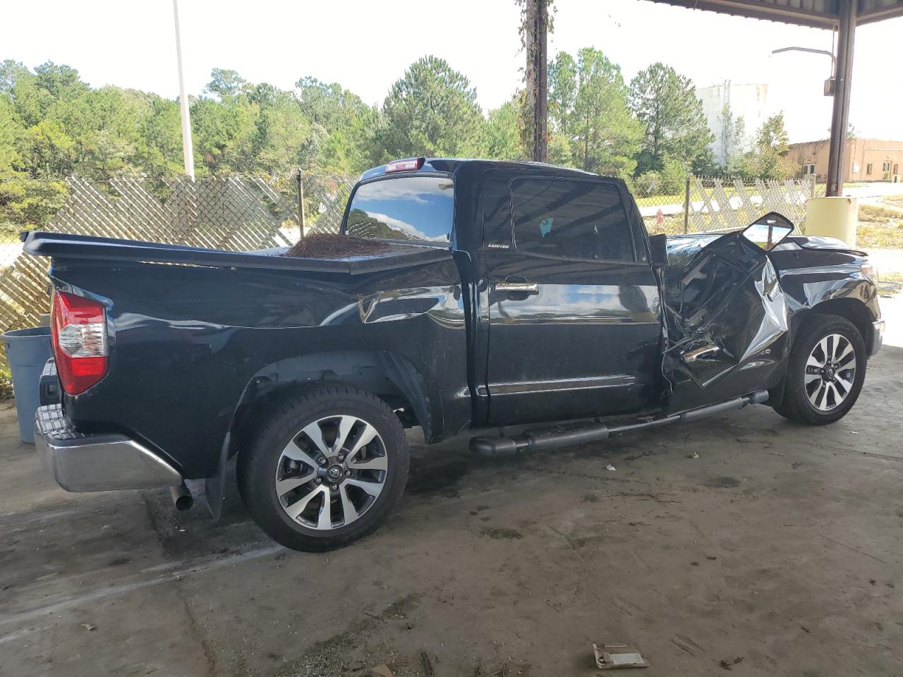 2019 Toyota Tundra - Image 3