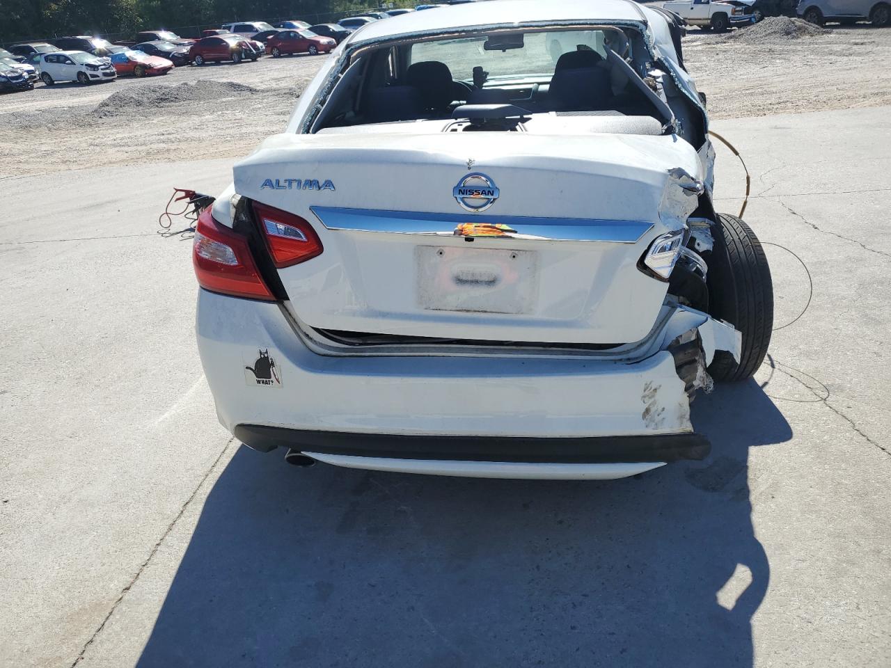 2017 Nissan Altima - Image 6