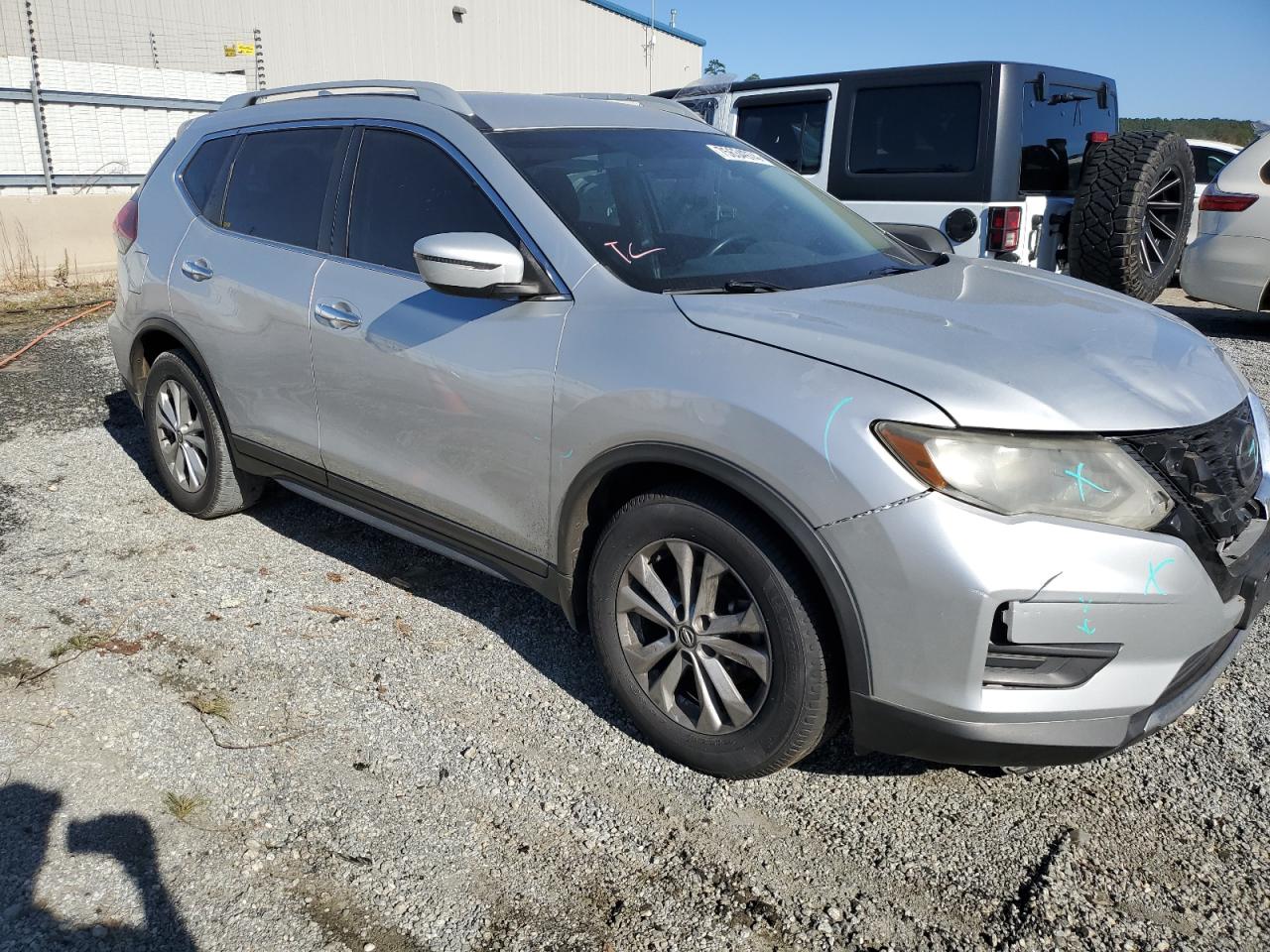 2018 Nissan Rogue - Image 4