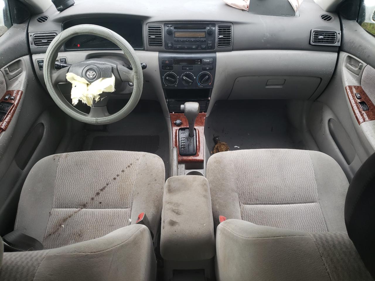 2005 Toyota Corolla - Image 8