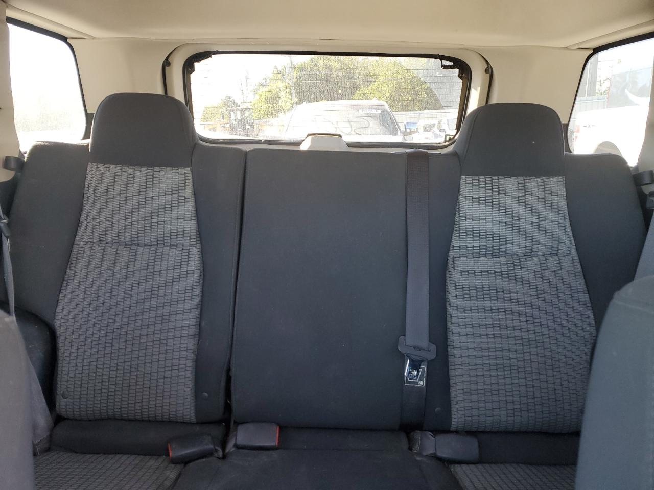 2008 Jeep Grand Cherokee - Image 10