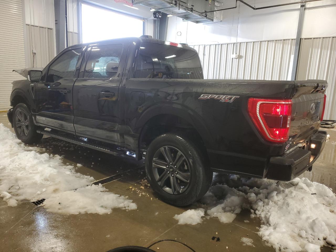 2023 Ford F-150 - Image 2