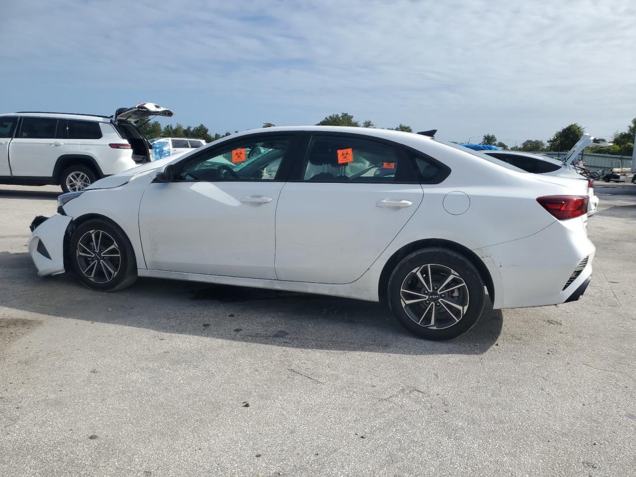 2022 Kia Forte - Image 2