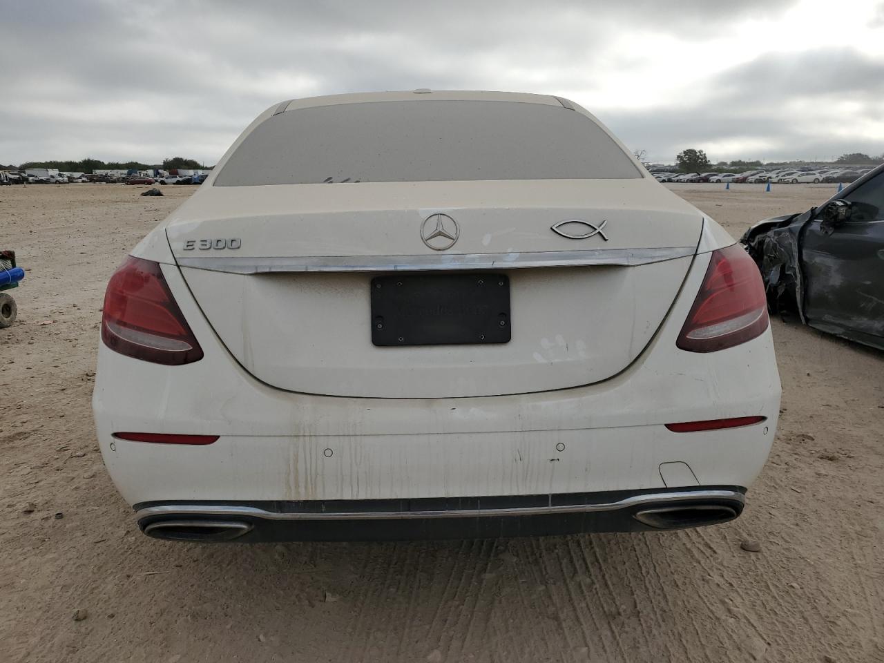 2017 Mercedes-Benz E 300 VIN: WDDZF4JB0HA100317 Lot: 77845374