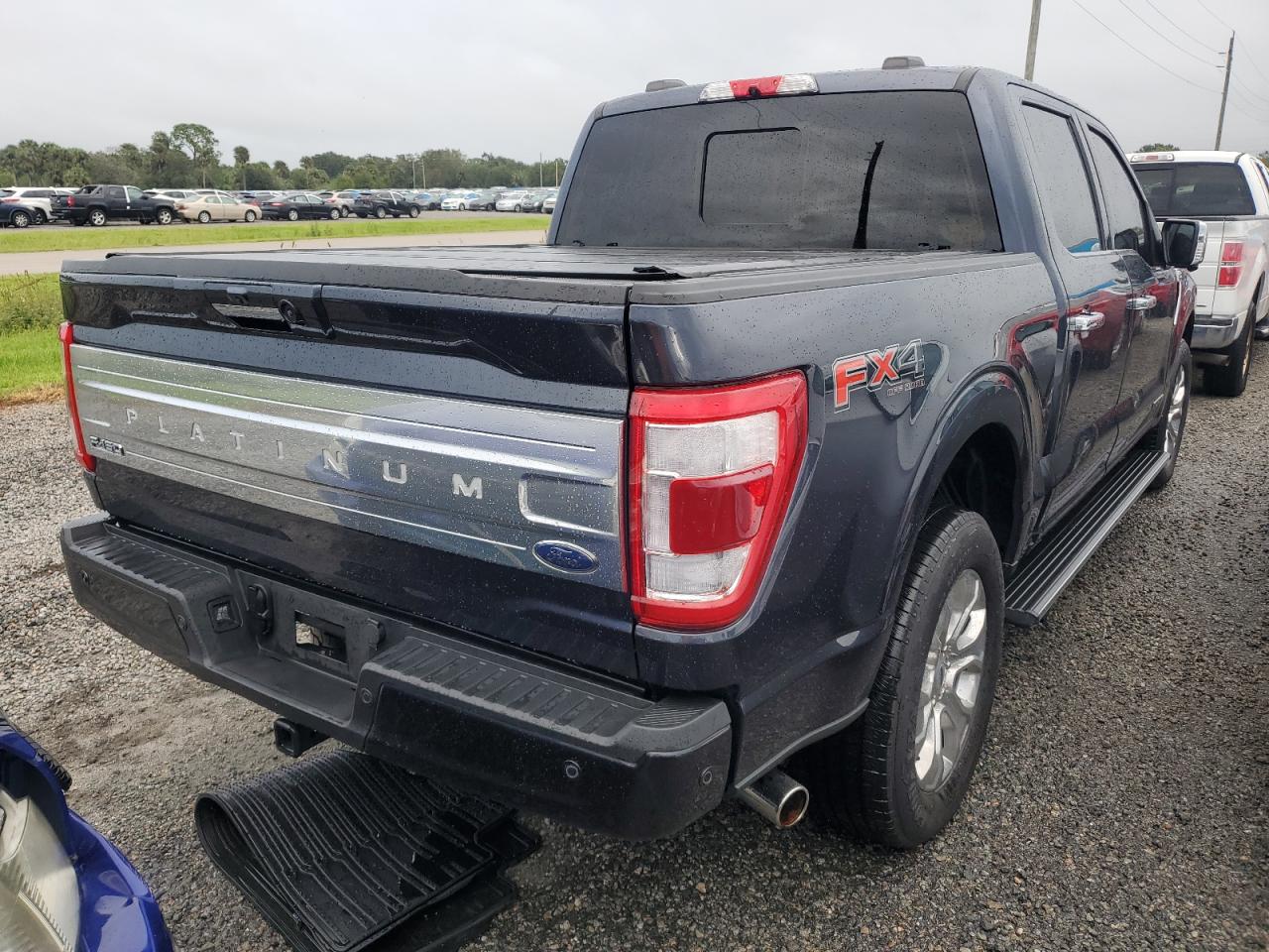 2022 Ford F-150 - Image 3