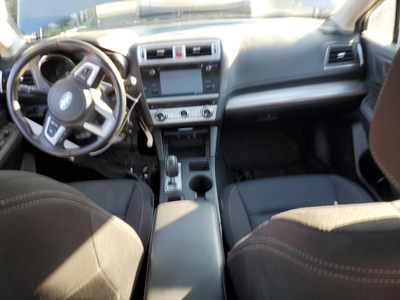 2015 Subaru Legacy - Image 8