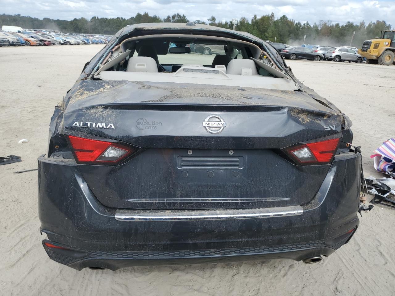 2020 Nissan Altima - Image 6