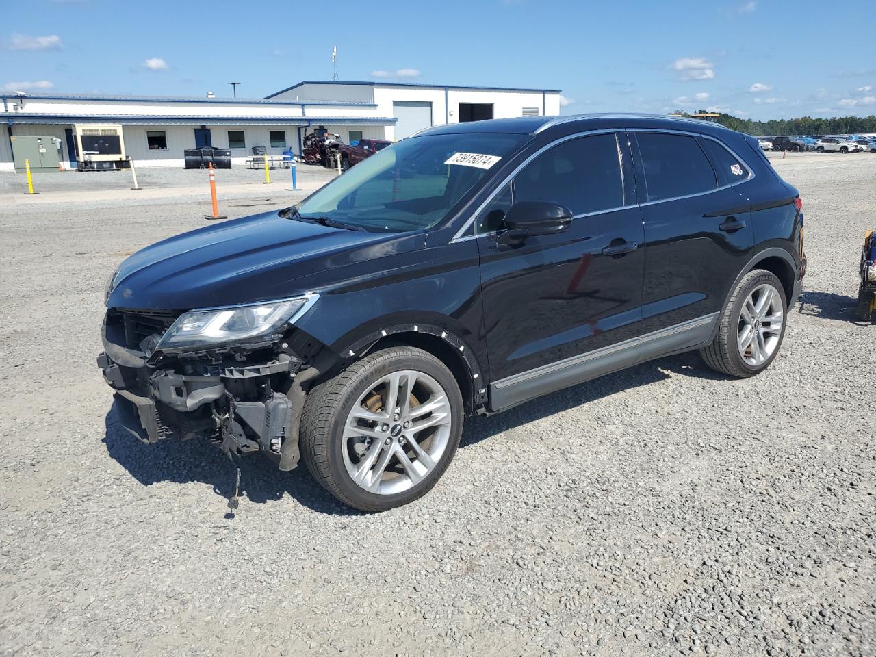 5LMCJ3D90HUL49855 2017 Lincoln Mkc Reserve