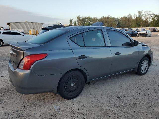  NISSAN VERSA 2018 Szary