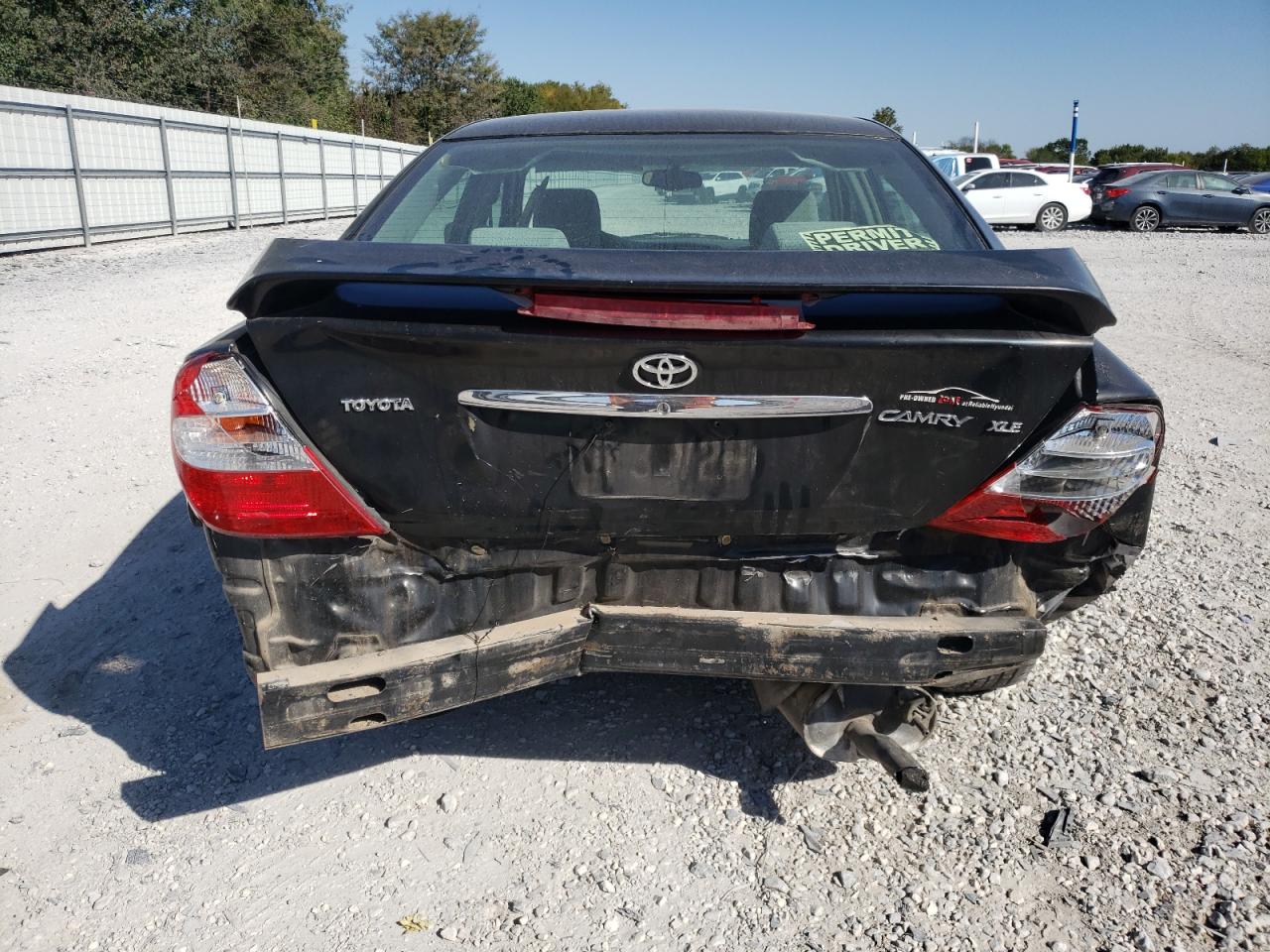 2004 Toyota Camry Le VIN: 4T1BE32KX4U275993 Lot: 74232554