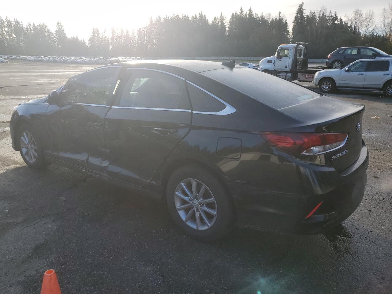 VIN 5NPE24AF2KH792121 2019 HYUNDAI SONATA no.2