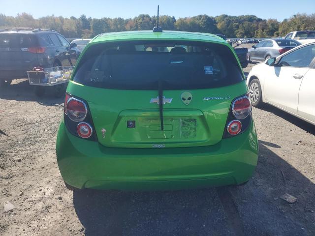 Hatchbacks CHEVROLET SONIC 2015 Green