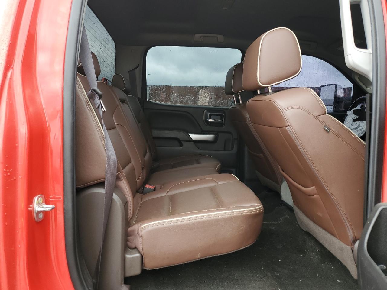 2017 Chevrolet Silverado - Image 10