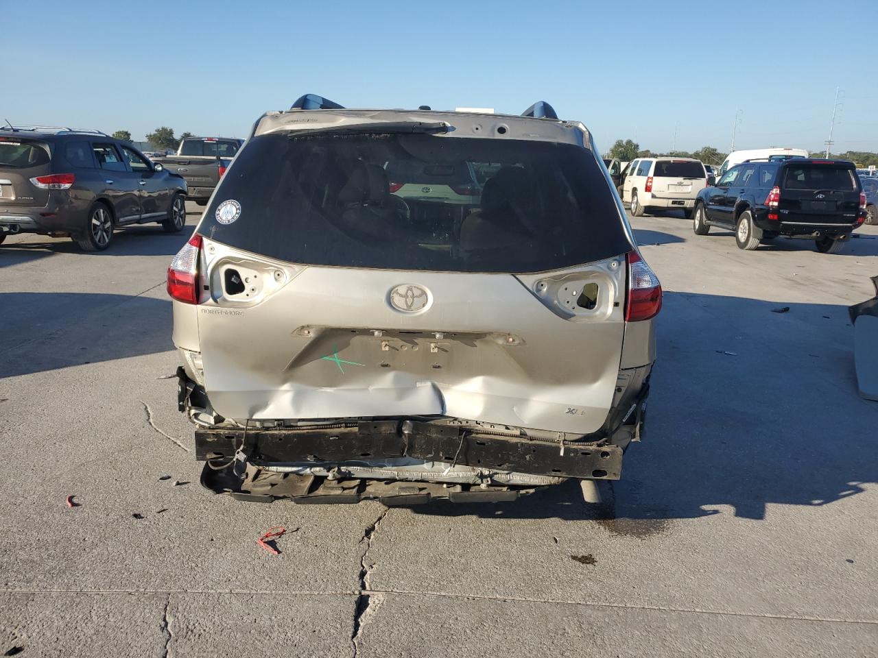 5TDYZ3DC2HS846489 2017 Toyota Sienna Xle