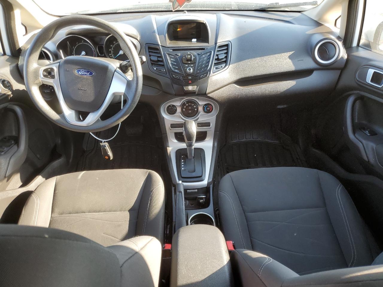 2014 Ford Fiesta - Image 8