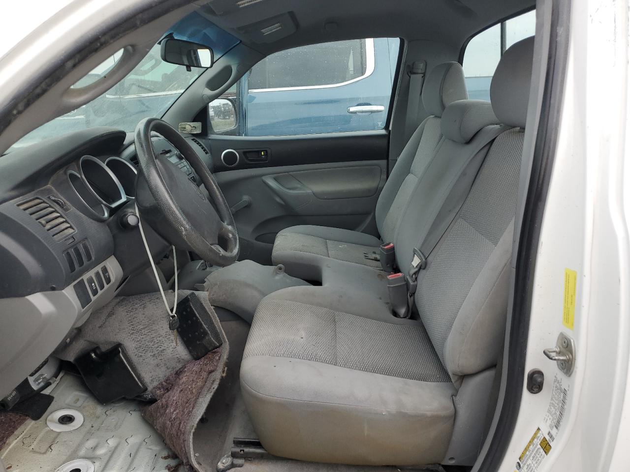 2010 Toyota Tacoma - Image 7