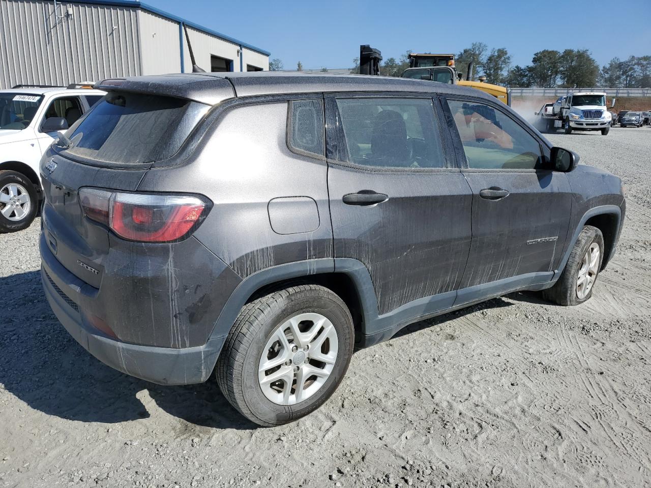 2018 Jeep Compass - Image 3