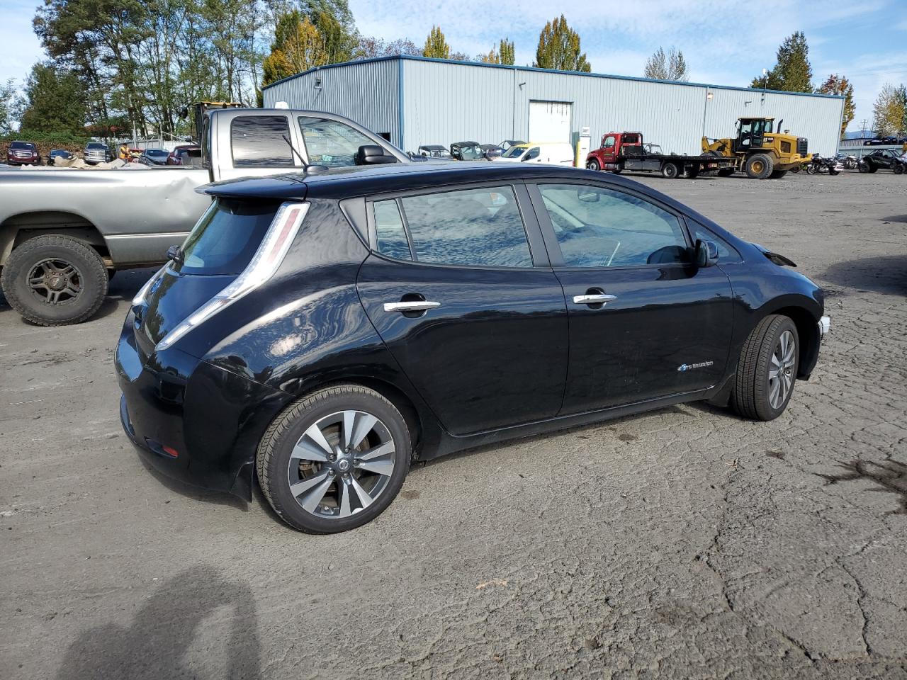 2016 Nissan Leaf - Image 3