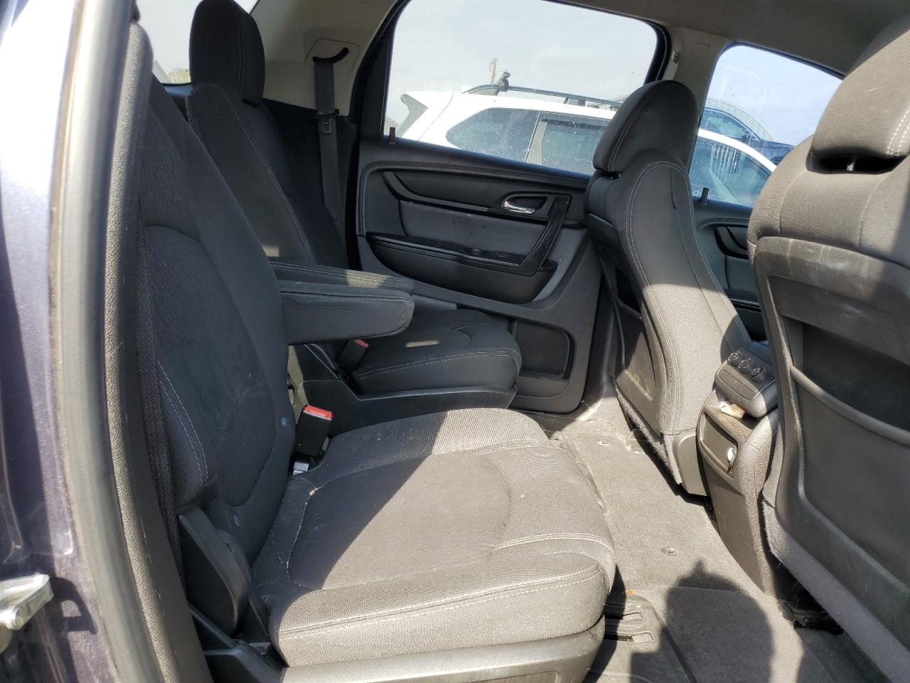 2013 GMC Acadia - Image 11