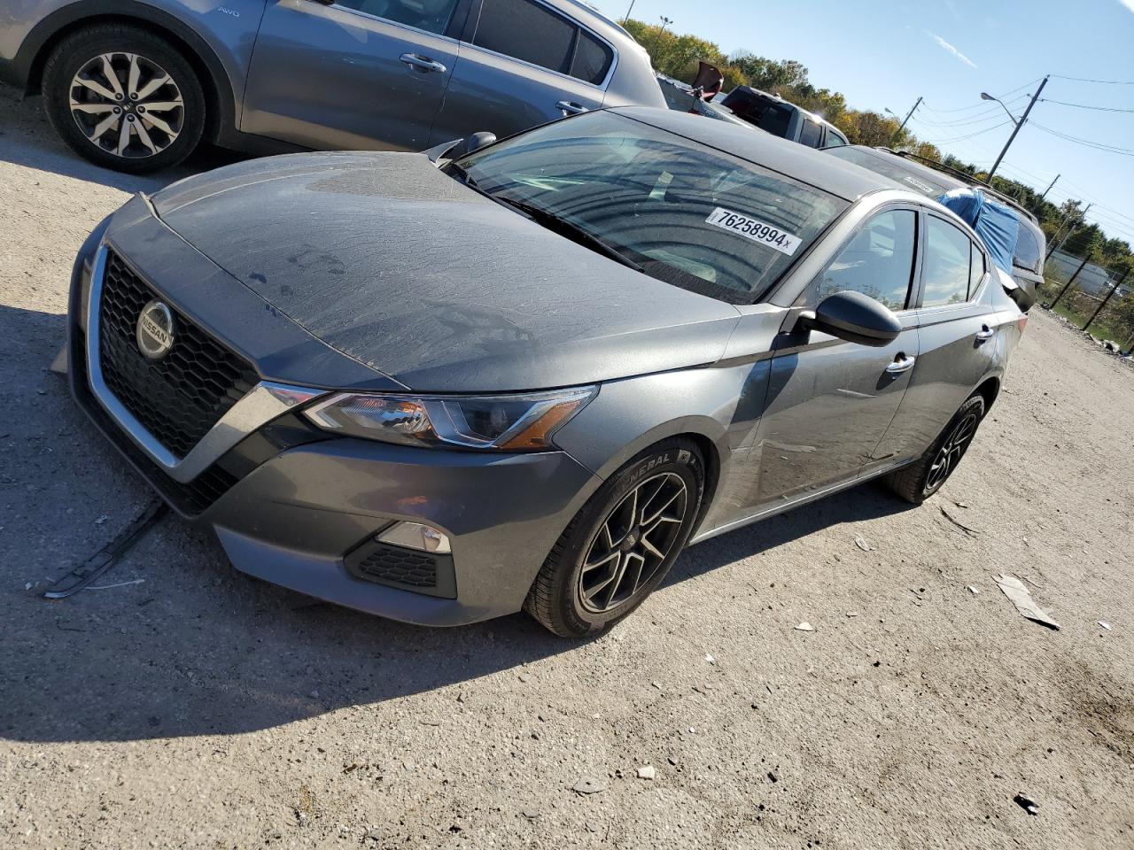 2020 Nissan Altima - Image 1
